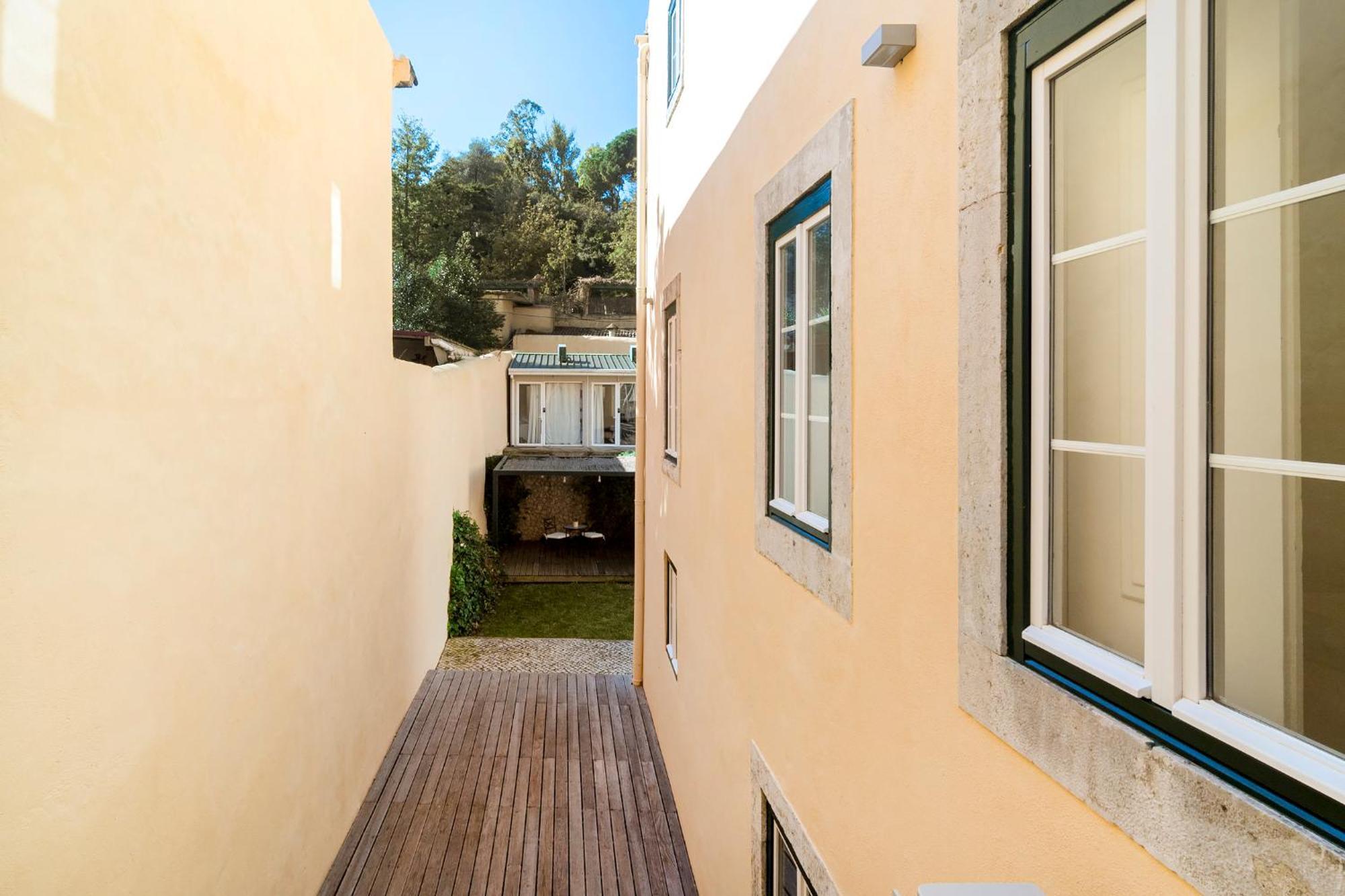 Metropolitan Living Lisbon - Laranjeiras Apartment Exterior photo